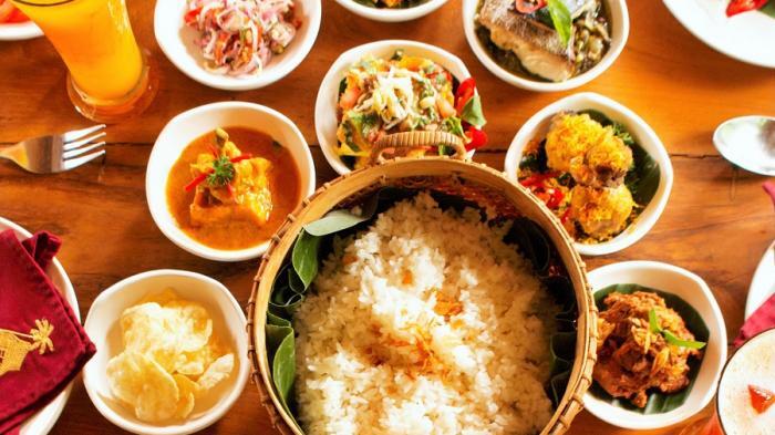 5 Kebiasaan Orang Indonesia Yang Dilakukan Setelah Makan #Aslinyalo