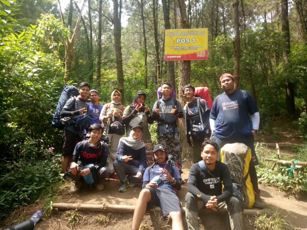 Si Pemalas yang Suka Naik Gunung Untuk Mengenal Diri Sendiri #AslinyaLo