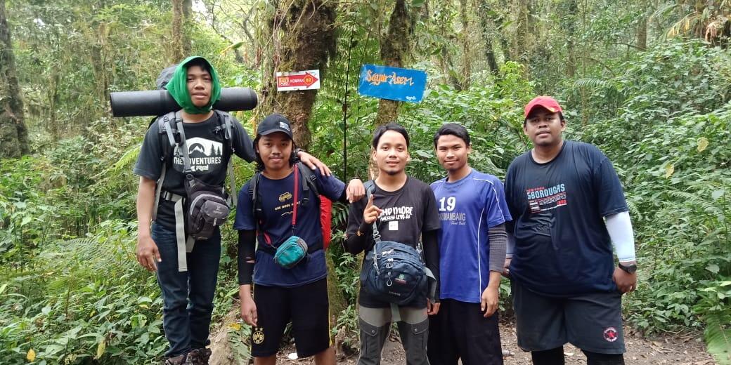 Si Pemalas yang Suka Naik Gunung Untuk Mengenal Diri Sendiri #AslinyaLo