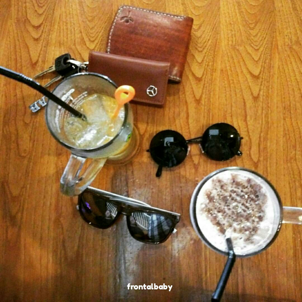 Cobain Flatlay Photography yang Lagi Ngetren Yuks! #AslinyaLo
