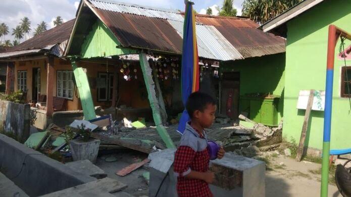 Dua gempa besar terjadi di Donggala, Sulawesi Tengah, diikuti gempa susulan