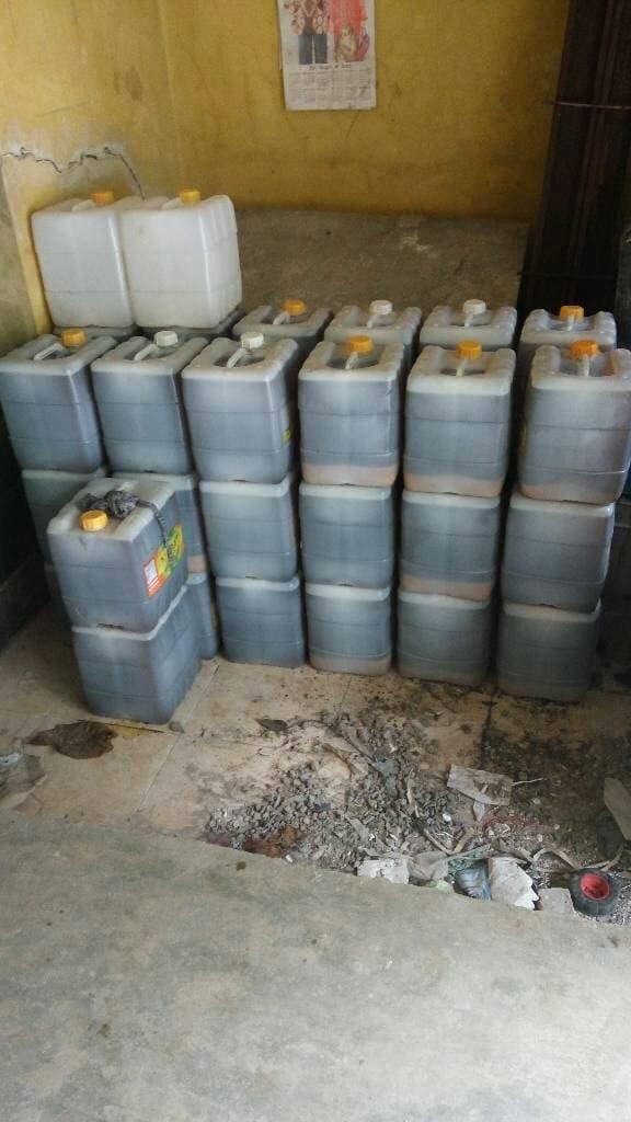 Kami menawarkan jual minyak bekas atau jelantah dalam jumlah banyak.