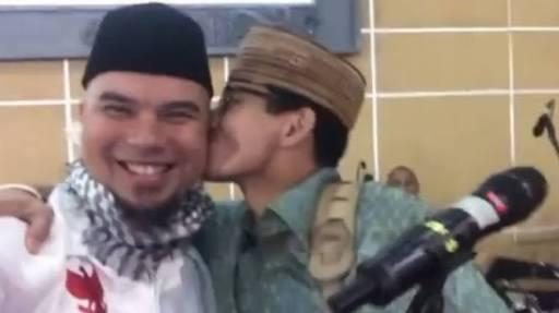 Geliat Ma'ruf Amin dan Sandiaga Kunjungi Ponpes