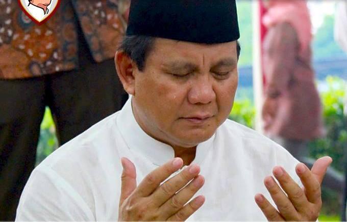 Gempa Palu: Jokowi SIap Siaga Membantu, Prabowo hanya bisa Kirim Doá