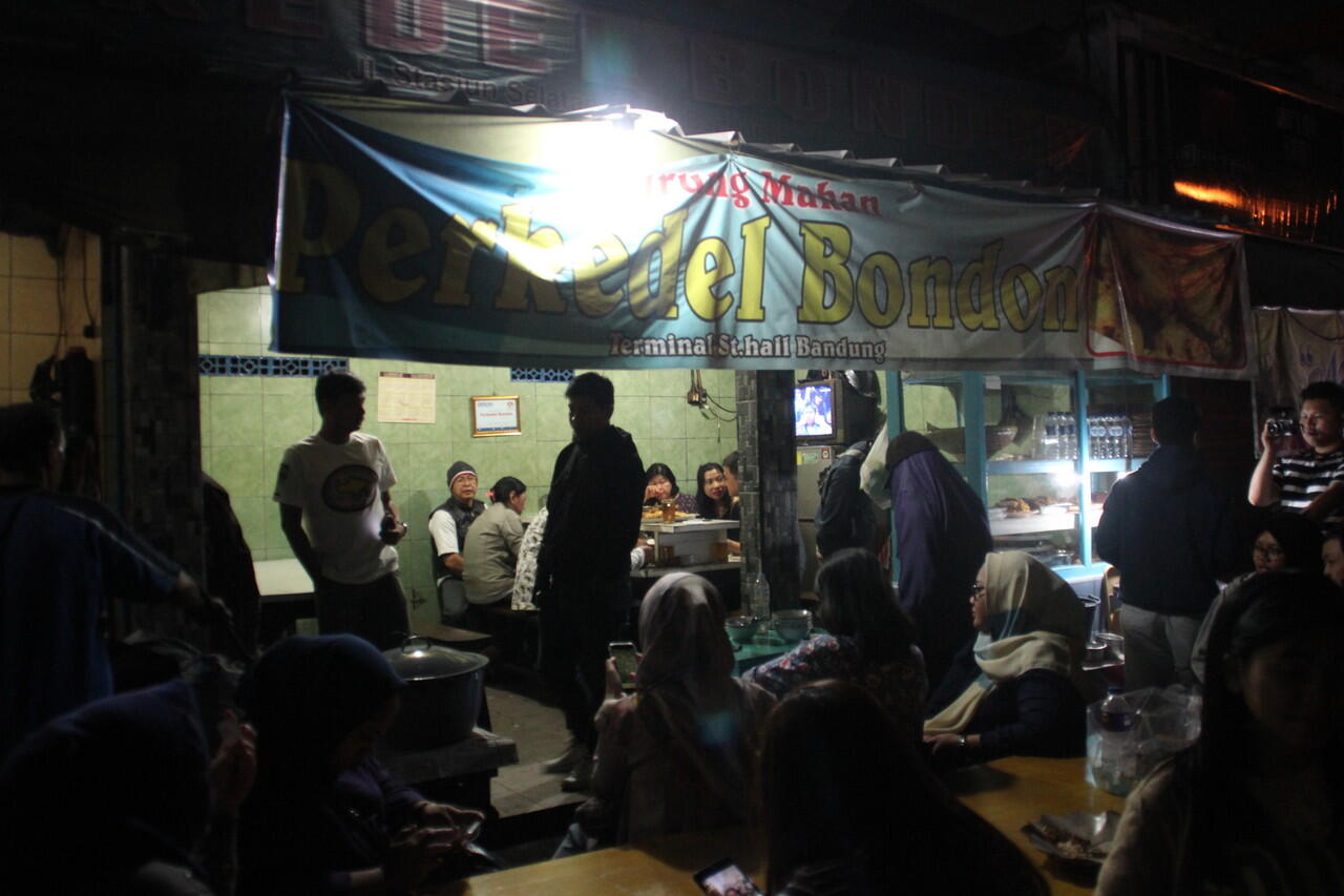 &#91;COCooking&#93; Perkedel Bondon, Jajanan Malam Legendaris Kota Bandung Sejak 1982