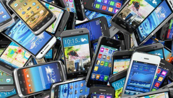 PERSAINGAN SMARTPHONE DUNIA, KIAN MENJAJAH KAUM MANUSIA