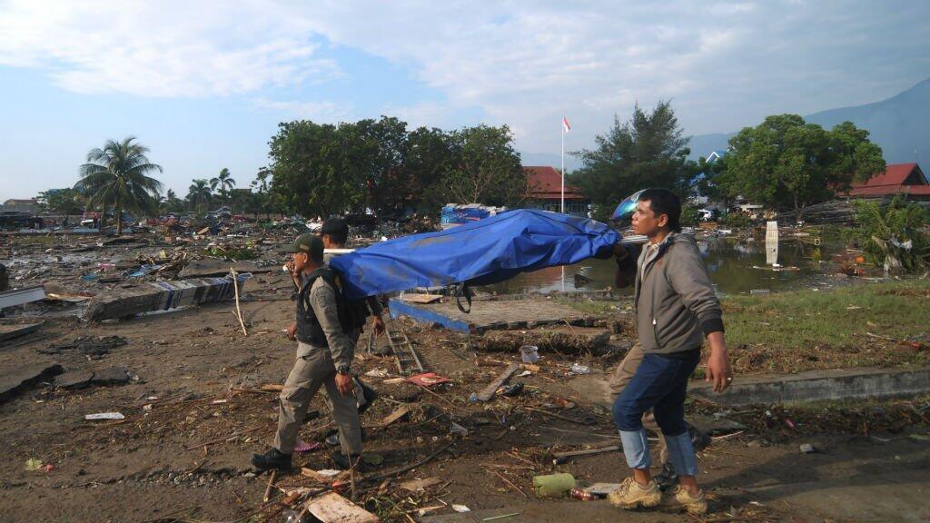 Tsunami di Palu Pasca Gempa 7,7 SR Jadi Sorotan Media Asing ... jadi terkenal lagi!