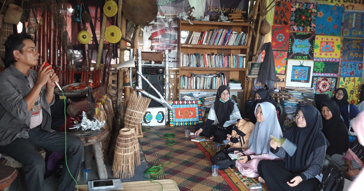 Metode ‘Tulisan Berpindah Tangan’ Dalam Penulisan Listicle