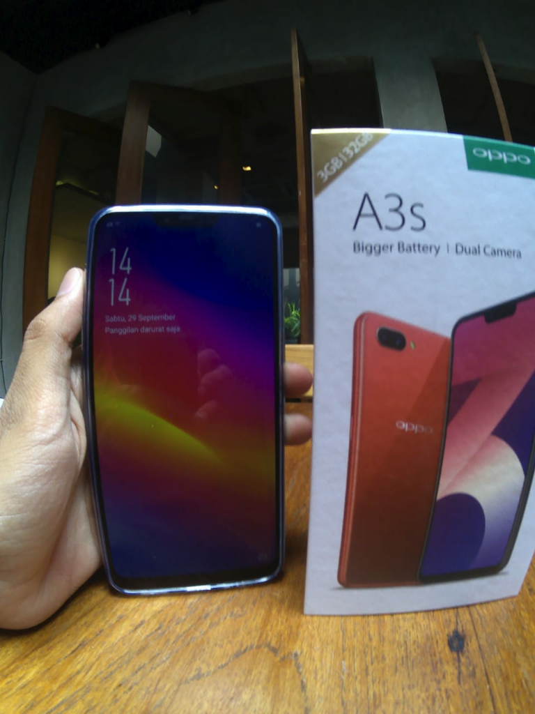 &#91;Review&#93; OPPO A3s : Smartphone Berponi 