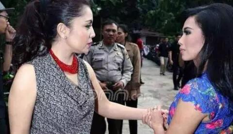 5 Artis Yang Marah Dan Berkelahi Di Acara TV Saat LIVE!