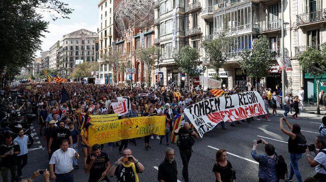 Peringati Referendum, Pendukung Kemerdekaan Catalonia Demo
