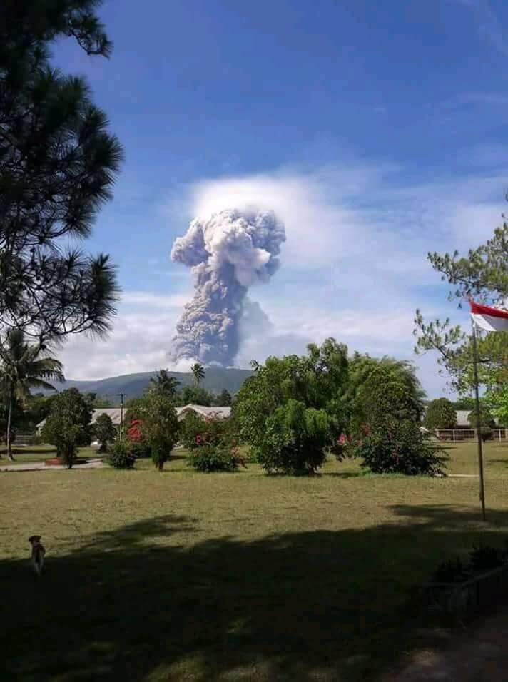 Gunung Soputan Meletus, Tinggi Kolom Abu Vulkanik 4 Km