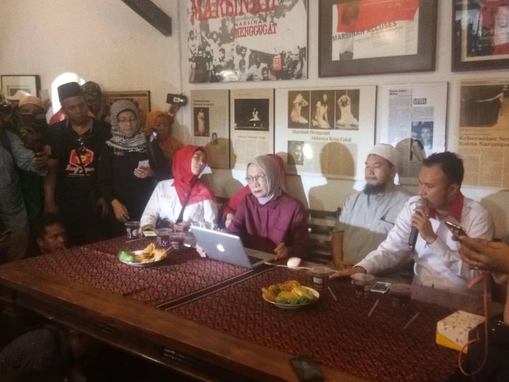 Ratna Sarumpaet Mengaku Berbohong soal Penganiayaan
