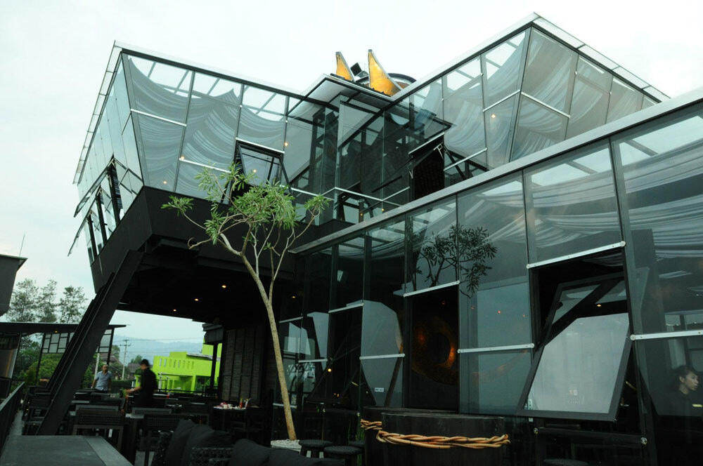 Pengin Romantic Dining di Bandung, Cek Dulu Tempat-tempatnya Di Sini!