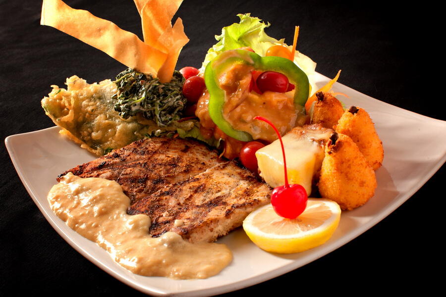 Pengin Romantic Dining di Bandung, Cek Dulu Tempat-tempatnya Di Sini!