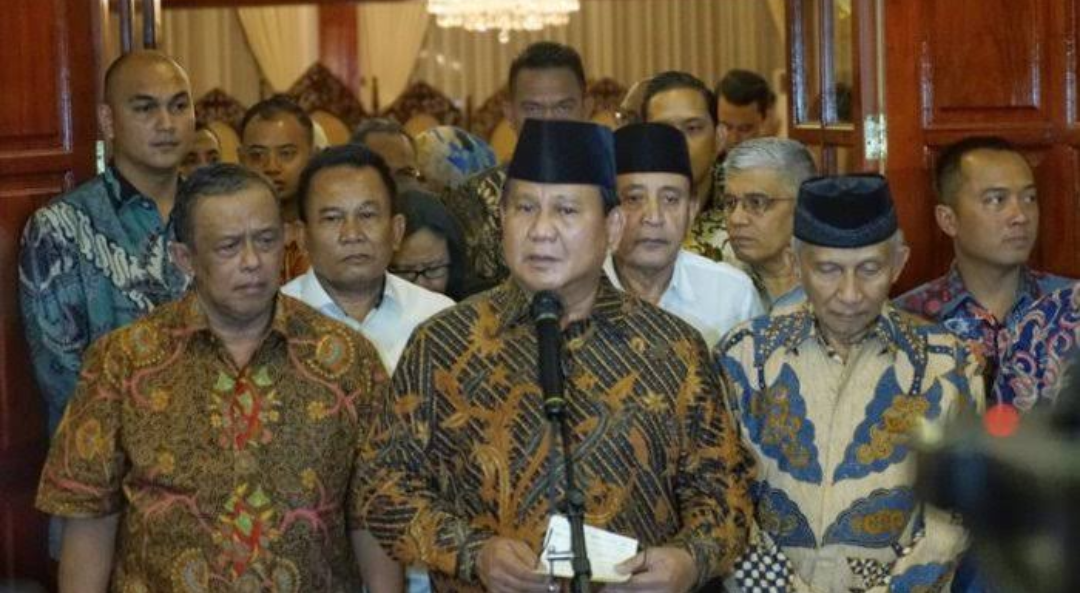 Tim Prabowo: Tradisi Minta Maaf Jarang Ditunjukan Elite Negara Ini (Kecuali Prabowo) 