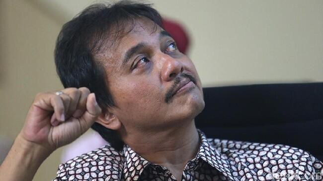 Menpora Minta Barang Dikembalikan, Pihak Roy Suryo Berang