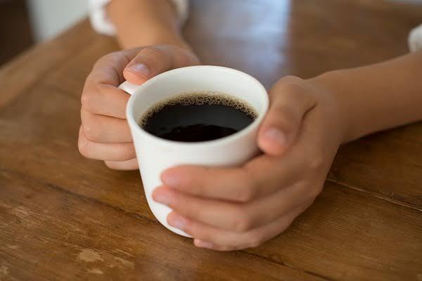 Tipe Tipe Orang Yang Bakal Di Jumpai Di Cafe / Coffe Shop, Apakah Agan Termasuk ?