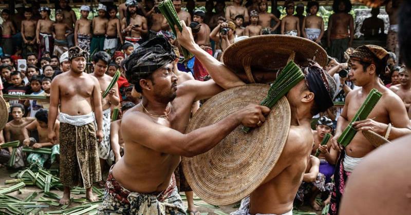 Desa Tenganan, Salah Satu Desa Tradisional Yang Unik di Bali