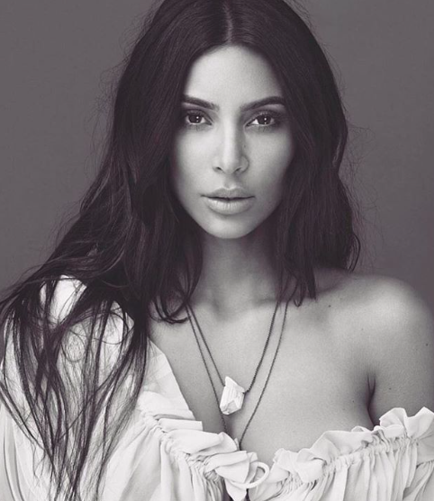 Tolak Endorse, Kim Kardashian Dibayar Kanye West Rp15 Miliar