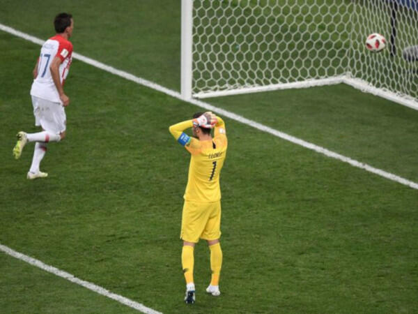 Blunder-Blunder Hugo Lloris