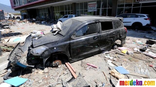 Foto: Menyedihkan, begini potret mobil korban gempa Palu yang dijarah