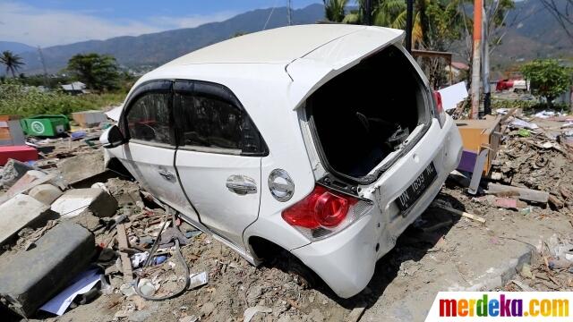 Foto: Menyedihkan, begini potret mobil korban gempa Palu yang dijarah