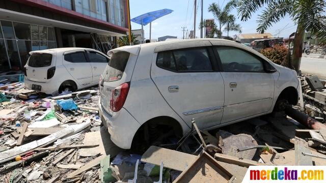 Foto: Menyedihkan, begini potret mobil korban gempa Palu yang dijarah