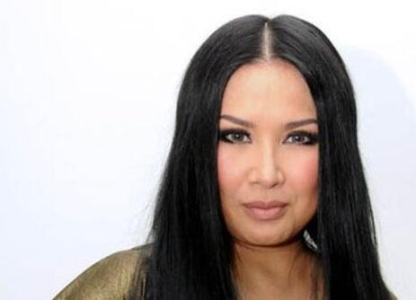 Nggak Bohong Kayak Ratna Sarumpaet! Artis-artis Ini Malah Ngaku Operasi Plastik