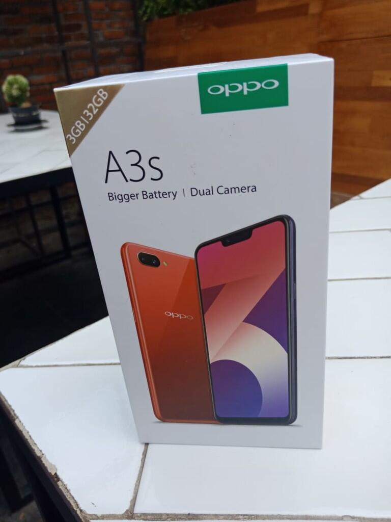 Gambar Headset Oppo A3s ~ Oppo Smartphone