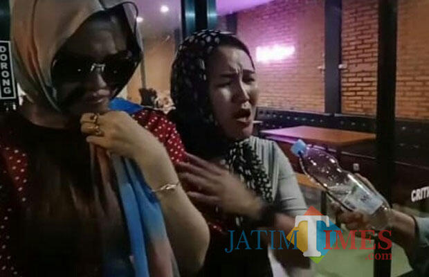 Viral, Parodi Tiga Wanita Tulungagung Ini Sindir Hanum Rais dan Ratna Sarumpaet