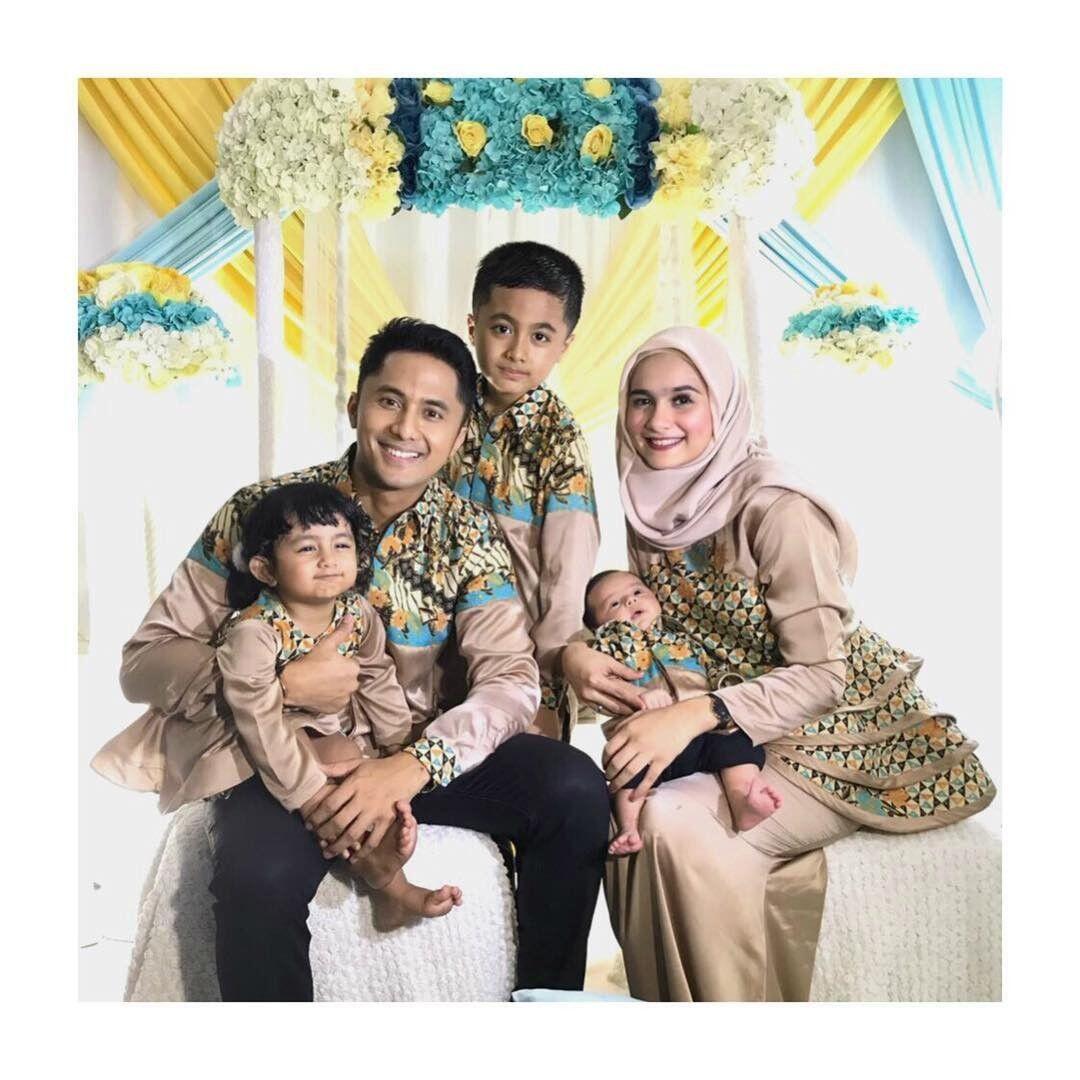 Layaknya Anak Kandung, 7 Artis Ini Dekat Sekali dengan Anak Tirinya