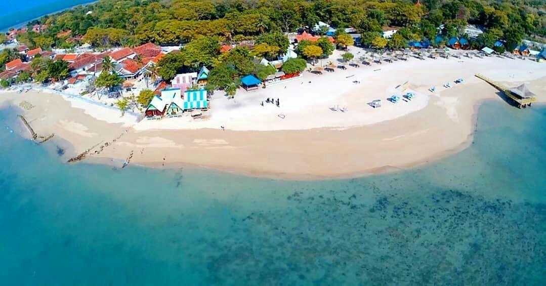 4 Pantai Kece di Pulau Masalembu Madura Ini Bikin Betah Liburan!
