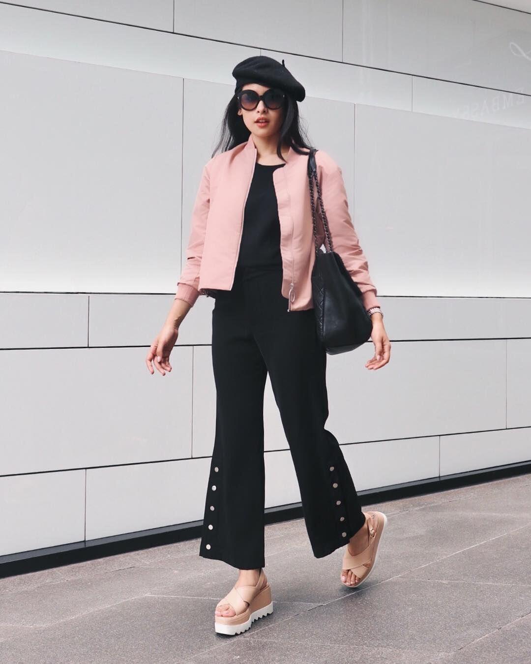 10 Adu Gaya Seleb Pakai Outfit Formal, Referensi Pas buat Ngantor!