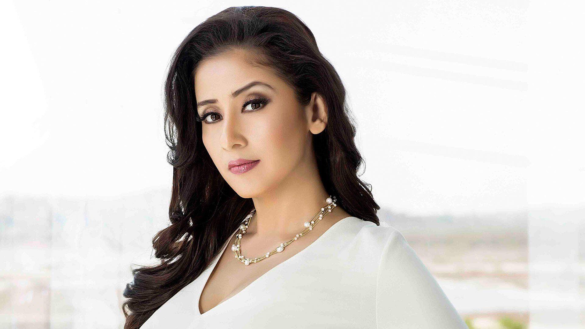 27 Tahun Berkarir di Bollywood, Begini Kisah Hidup Manisha Koirala