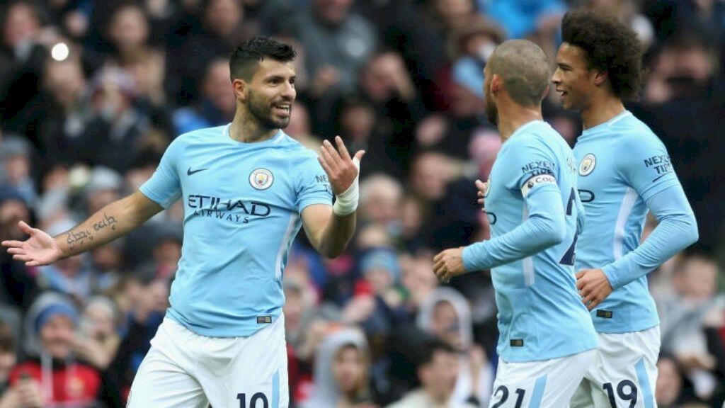 Chelsea Tekuk Southampton 3-0, Tempel Ketat Manchester City
