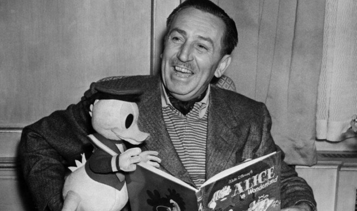 7 Quotes Walt Disney yang Menginspirasimu Mengejar Mimpi