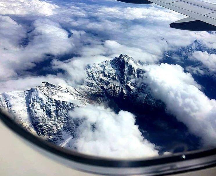 14 Potret Keindahan Pulau Keren dari Jendela Pesawat, Bikin Iri!