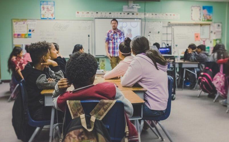 Kamu Akan Rugi Jika Belum Mencicipi 8 Hal Ini Waktu Kuliah
