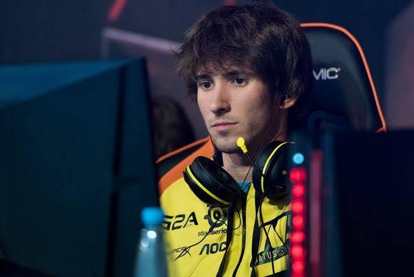 5 pemain esport moba dengan hero andalannya