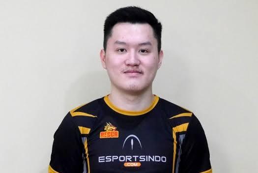 5 pemain esport dengan pendapatan teringgi