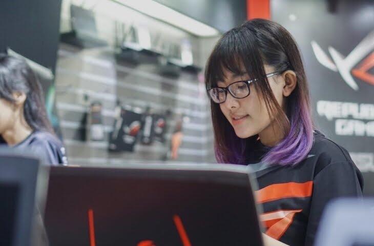 5 atlet esport wanita