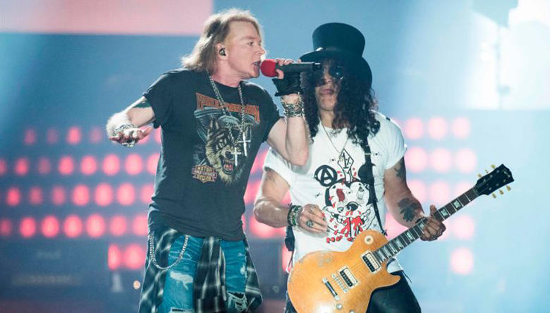 Slash Komentari Aksi Axl Rose di AC/DC