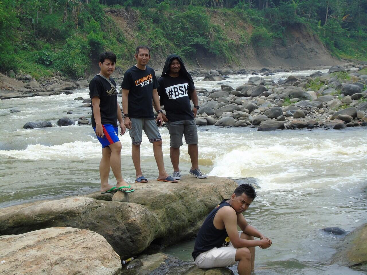 &#91;FR Touring Roda2&#93; Niagara Sukabumi Bersama Computer Stuff #19