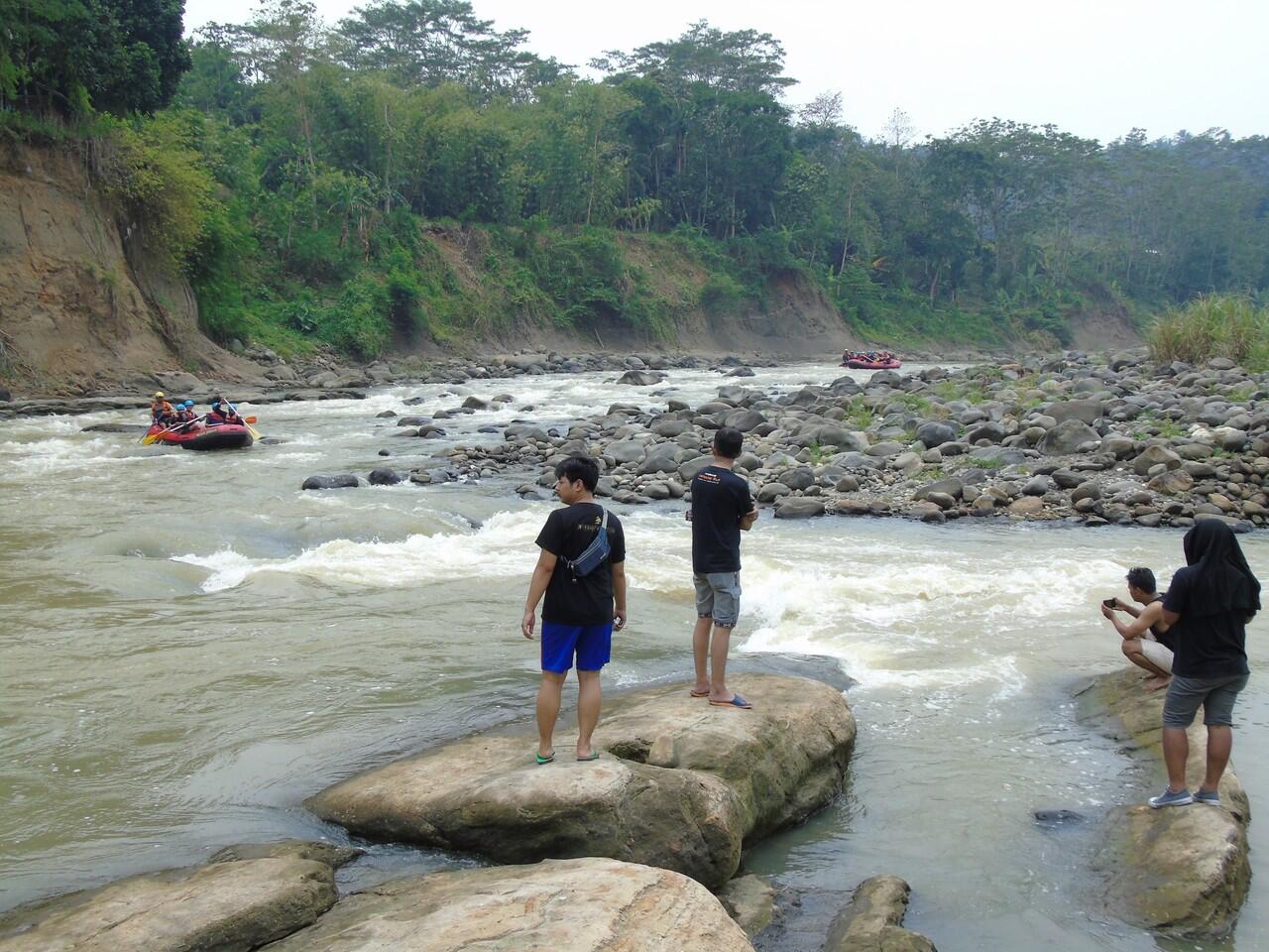 &#91;FR Touring Roda2&#93; Niagara Sukabumi Bersama Computer Stuff #19