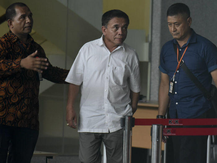 Sangkaan dobel dan perlawanan Irwandi Yusuf