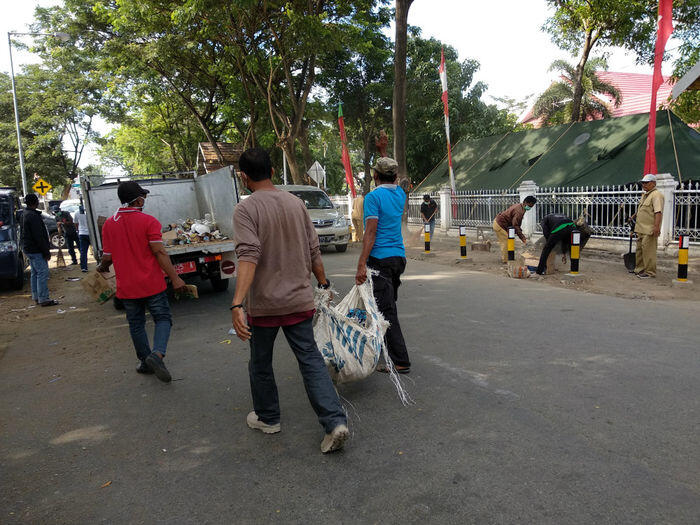 Kota Palu mulai bersih-bersih