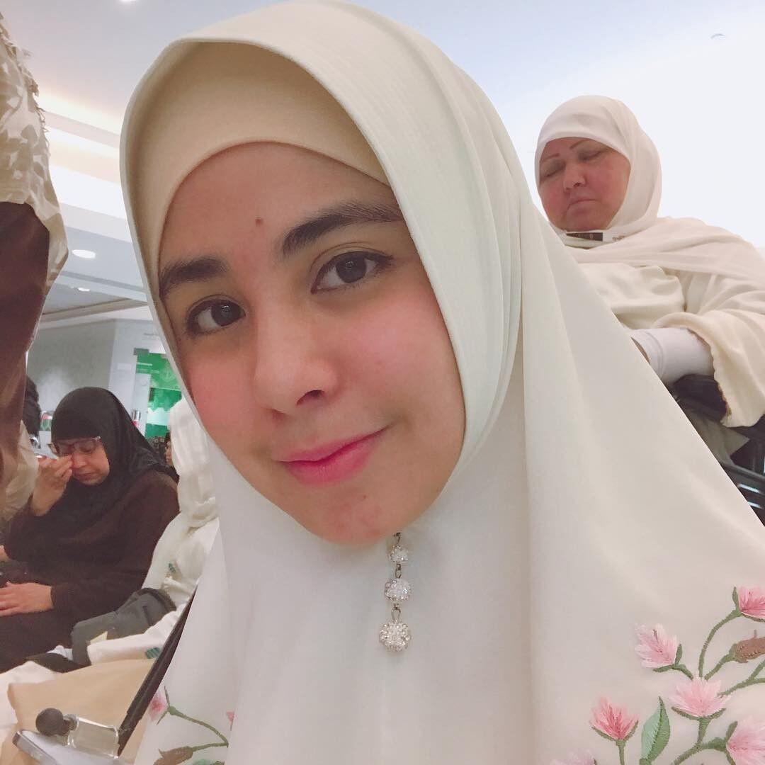 Bertanggung Jawab, 7 Artis Ini Menikah Setelah Akui Hamil di Luar Nikah