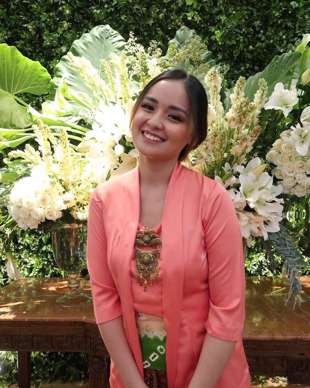 Bertanggung Jawab, 7 Artis Ini Menikah Setelah Akui Hamil di Luar Nikah