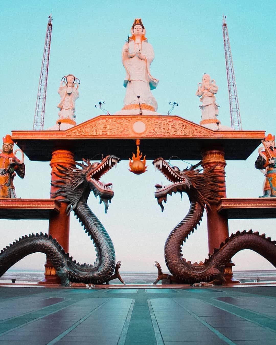 7 Wisata Religi di Surabaya Ini Dijamin Bikin Liburan & Hatimu Adem